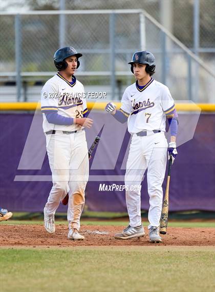 Thumbnail 1 in Osceola @ Lennard (Preseason) photogallery.