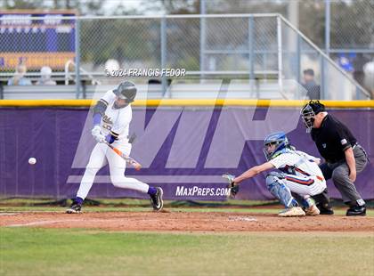 Thumbnail 1 in Osceola @ Lennard (Preseason) photogallery.
