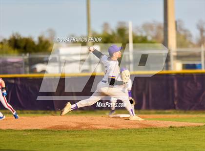 Thumbnail 3 in Osceola @ Lennard (Preseason) photogallery.