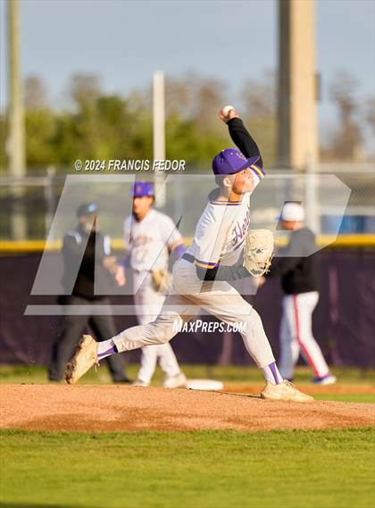 Thumbnail 1 in Osceola @ Lennard (Preseason) photogallery.