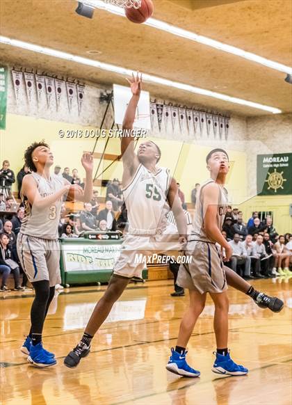Thumbnail 2 in Newark Memorial vs. Moreau Catholic (NCS Division 2 Quarter Finals) photogallery.