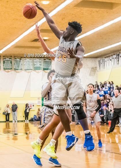 Thumbnail 1 in Newark Memorial vs. Moreau Catholic (NCS Division 2 Quarter Finals) photogallery.