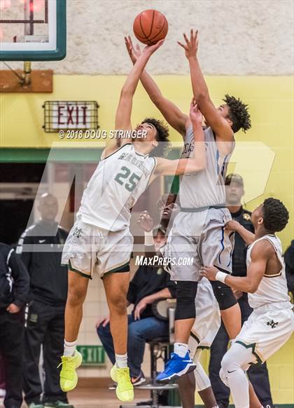 Thumbnail 2 in Newark Memorial vs. Moreau Catholic (NCS Division 2 Quarter Finals) photogallery.