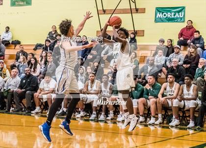 Thumbnail 2 in Newark Memorial vs. Moreau Catholic (NCS Division 2 Quarter Finals) photogallery.