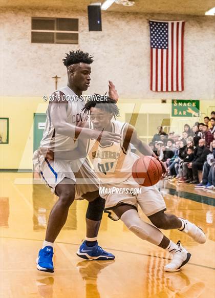 Thumbnail 3 in Newark Memorial vs. Moreau Catholic (NCS Division 2 Quarter Finals) photogallery.