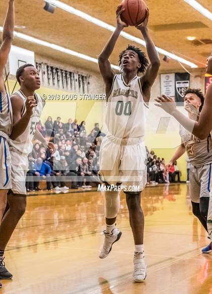 Thumbnail 2 in Newark Memorial vs. Moreau Catholic (NCS Division 2 Quarter Finals) photogallery.