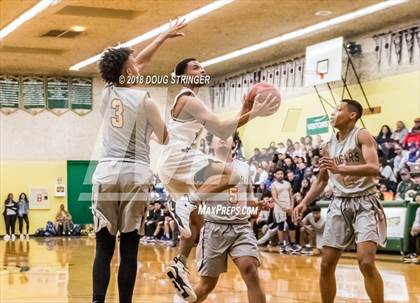Thumbnail 2 in Newark Memorial vs. Moreau Catholic (NCS Division 2 Quarter Finals) photogallery.