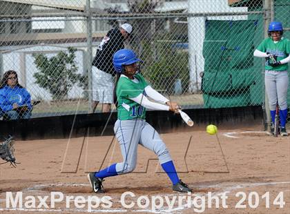 Thumbnail 3 in Highland @ Tehachapi photogallery.