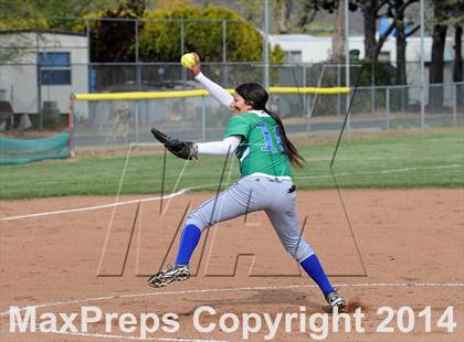 Thumbnail 3 in Highland @ Tehachapi photogallery.