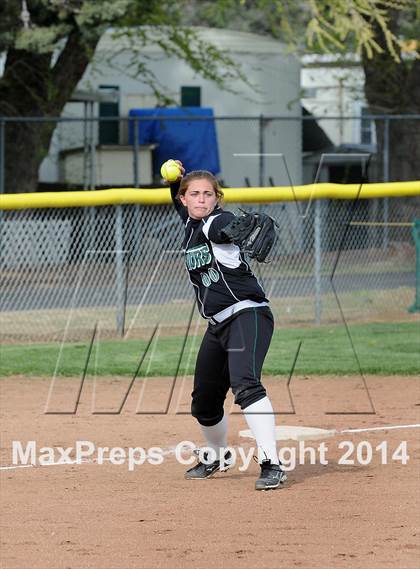 Thumbnail 1 in Highland @ Tehachapi photogallery.