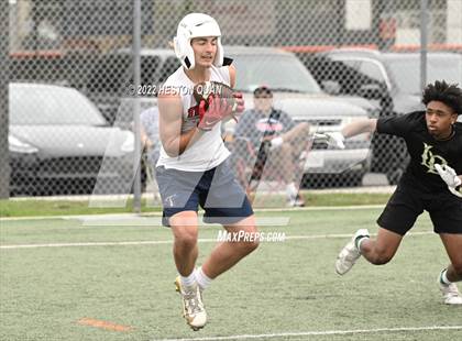 Thumbnail 3 in Tesoro vs. Long Beach Poly (Surf City Tournament) photogallery.