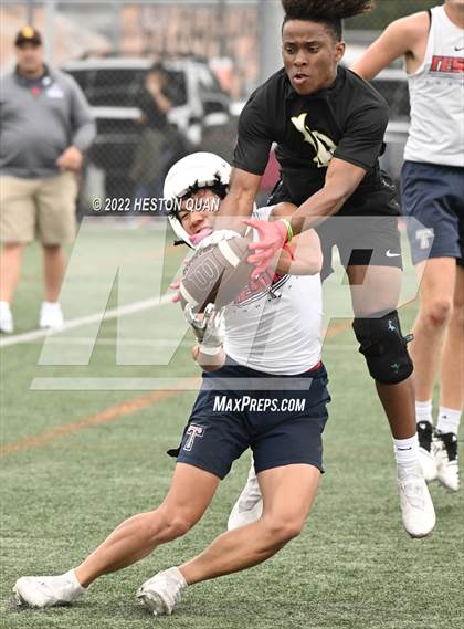 Thumbnail 2 in Tesoro vs. Long Beach Poly (Surf City Tournament) photogallery.