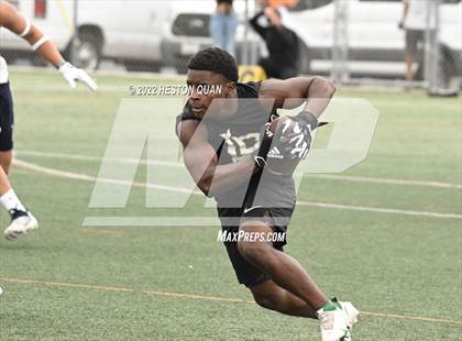 Thumbnail 2 in Tesoro vs. Long Beach Poly (Surf City Tournament) photogallery.