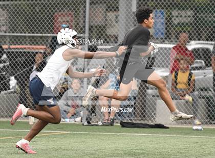 Thumbnail 3 in Tesoro vs. Long Beach Poly (Surf City Tournament) photogallery.