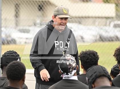 Thumbnail 2 in Tesoro vs. Long Beach Poly (Surf City Tournament) photogallery.