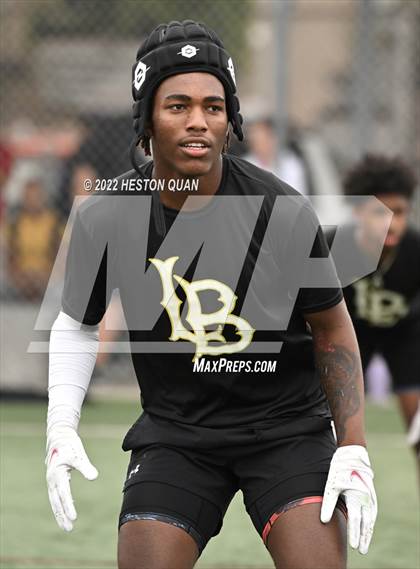 Thumbnail 2 in Tesoro vs. Long Beach Poly (Surf City Tournament) photogallery.
