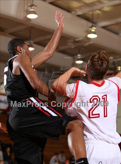 Thumbnail 3 in Harvard-Westlake @ Redondo (Pacific Shores Tournament) photogallery.