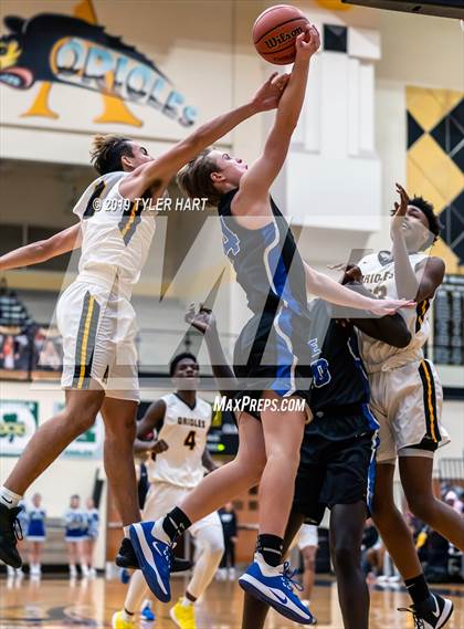 Thumbnail 1 in Hamilton Southeastern @ Avon photogallery.