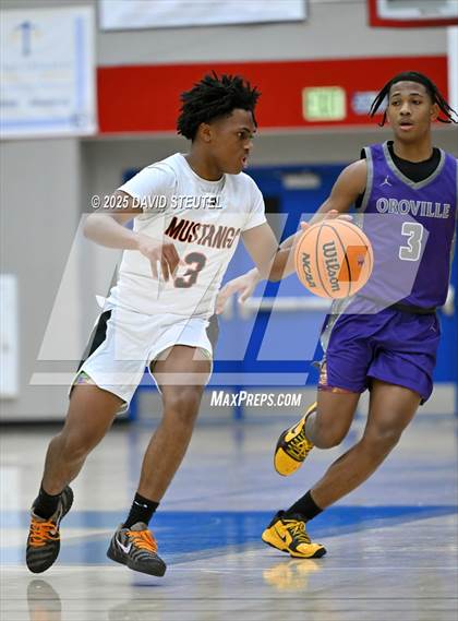 Thumbnail 3 in Oroville vs. Foothill (Stan Harms Classic) photogallery.