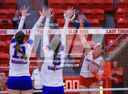 Thumbnail 1 in Graham @ Glen Rose photogallery.