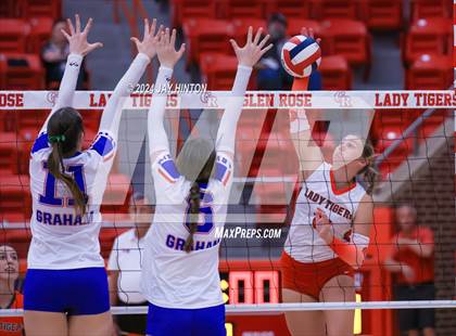 Thumbnail 3 in Graham @ Glen Rose photogallery.
