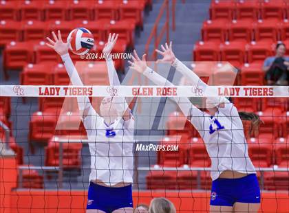 Thumbnail 1 in Graham @ Glen Rose photogallery.