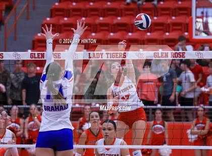Thumbnail 1 in Graham @ Glen Rose photogallery.