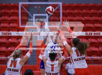 Thumbnail 1 in Graham @ Glen Rose photogallery.