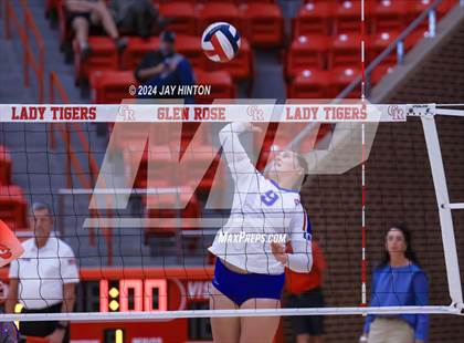 Thumbnail 1 in Graham @ Glen Rose photogallery.