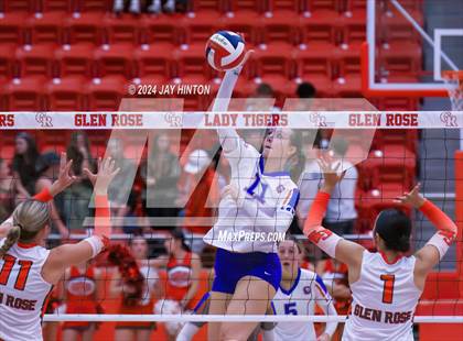 Thumbnail 2 in Graham @ Glen Rose photogallery.
