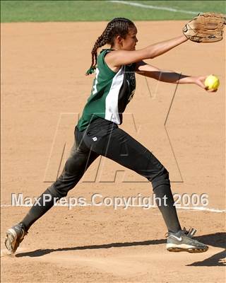 Thumbnail 2 in Pomona Catholic vs. Valley Christian (D5 Section Final) photogallery.