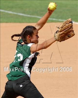 Thumbnail 2 in Pomona Catholic vs. Valley Christian (D5 Section Final) photogallery.