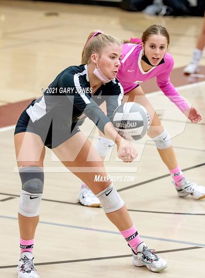 Thumbnail 1 in Granite Bay @ Whitney photogallery.