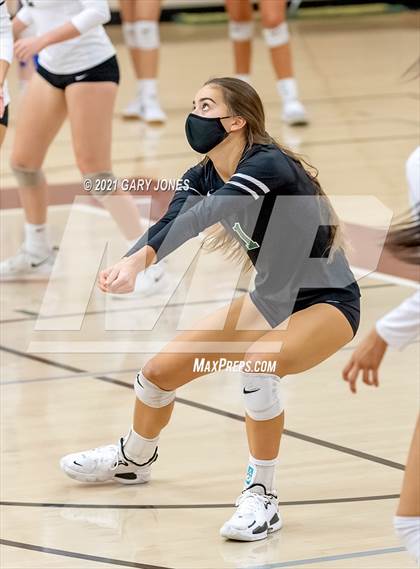 Thumbnail 3 in Granite Bay @ Whitney photogallery.