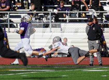 Thumbnail 2 in Nevada @ Kearney (MSHSAA Class 4 Quarterfinal) photogallery.