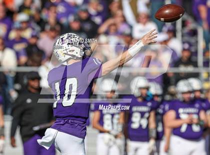 Thumbnail 1 in Nevada @ Kearney (MSHSAA Class 4 Quarterfinal) photogallery.