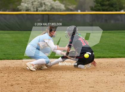 Thumbnail 2 in Joliet Catholic @ Marist photogallery.