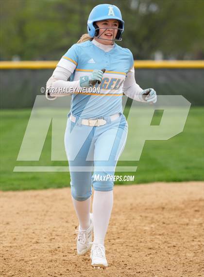 Thumbnail 1 in Joliet Catholic @ Marist photogallery.