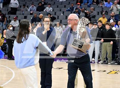 Thumbnail 1 in Mater Dei Catholic vs. Marin Catholic (CIF State D3 Final) photogallery.