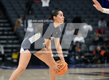 Thumbnail 3 in Mater Dei Catholic vs. Marin Catholic (CIF State D3 Final) photogallery.