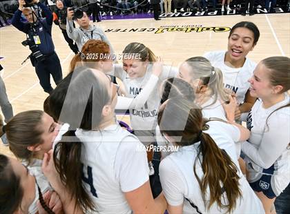 Thumbnail 1 in Mater Dei Catholic vs. Marin Catholic (CIF State D3 Final) photogallery.