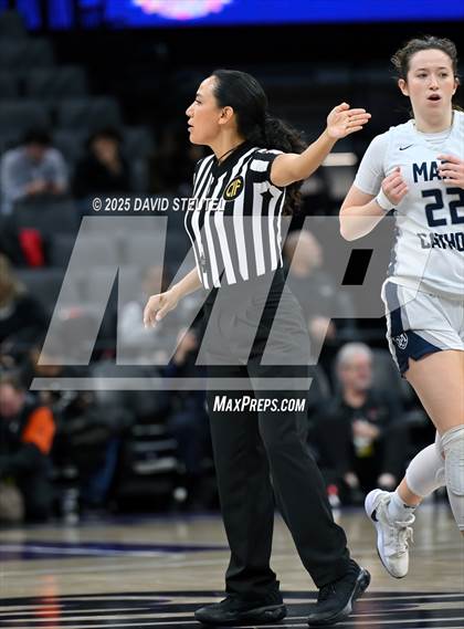 Thumbnail 2 in Mater Dei Catholic vs. Marin Catholic (CIF State D3 Final) photogallery.