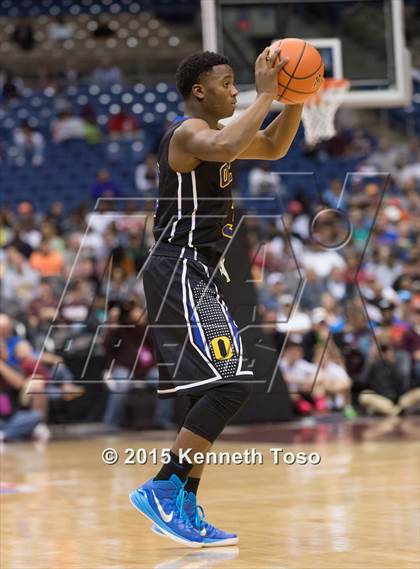 Thumbnail 1 in Lancaster vs. Ozen (UIL 5A Final) photogallery.
