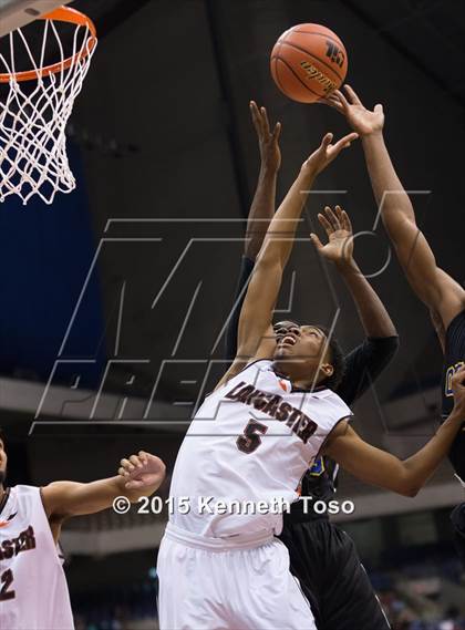 Thumbnail 2 in Lancaster vs. Ozen (UIL 5A Final) photogallery.