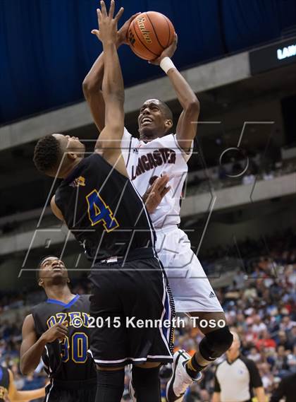 Thumbnail 2 in Lancaster vs. Ozen (UIL 5A Final) photogallery.