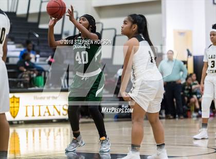 Thumbnail 2 in McNair @ Chavez photogallery.