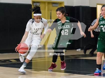 Thumbnail 1 in McNair @ Chavez photogallery.