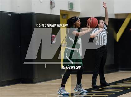 Thumbnail 1 in McNair @ Chavez photogallery.