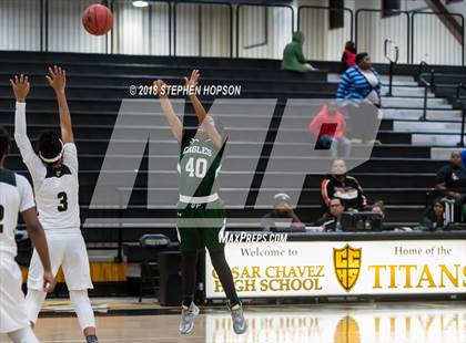 Thumbnail 1 in McNair @ Chavez photogallery.