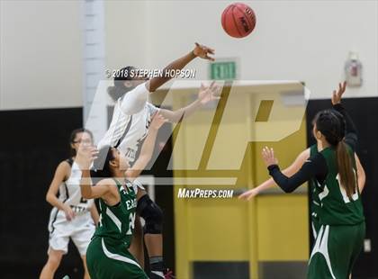 Thumbnail 2 in McNair @ Chavez photogallery.